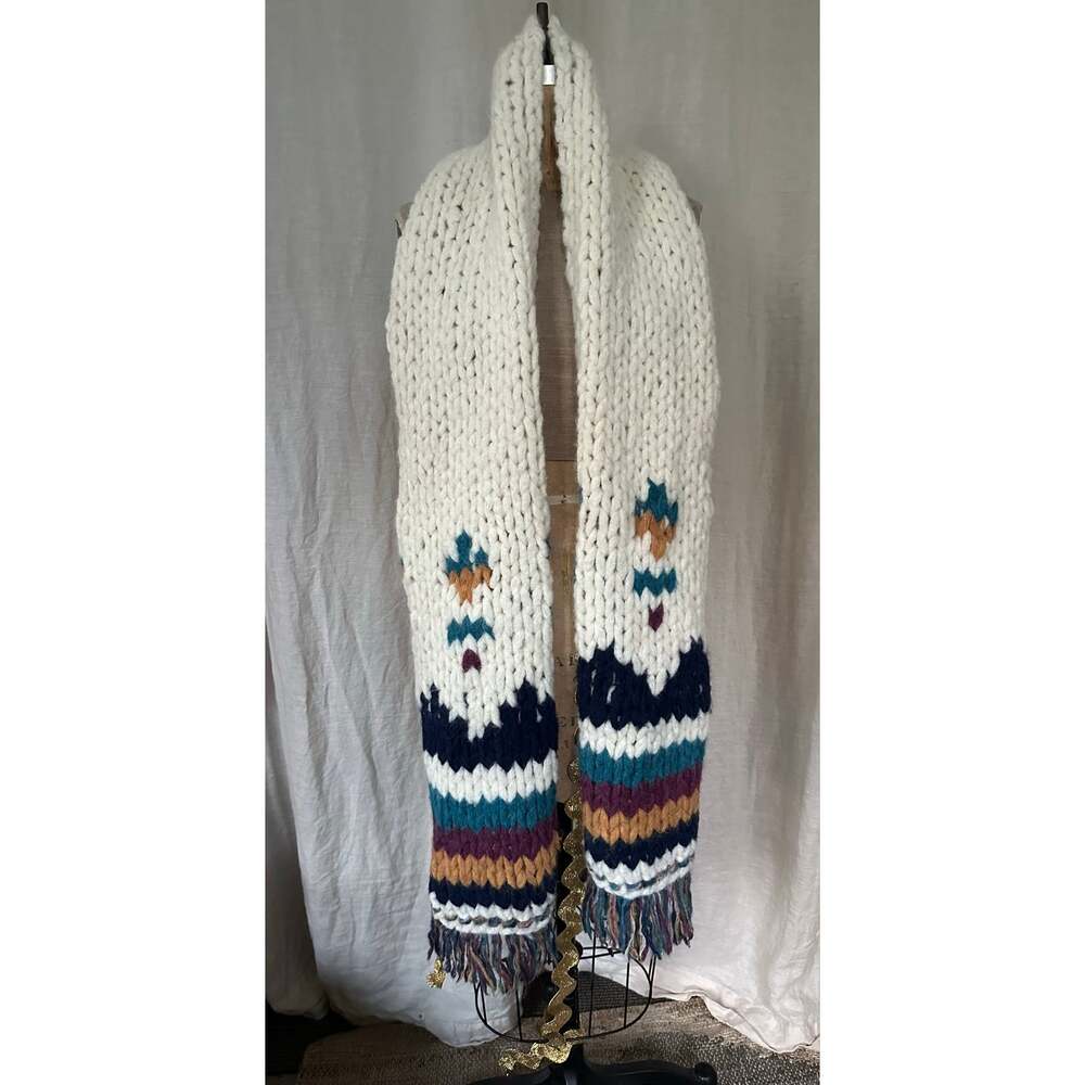 Faherty x B. Yellowtail Chunky Hand-Knit Alpaca Scarf oversized native new 12x80 - Picture 3 of 11